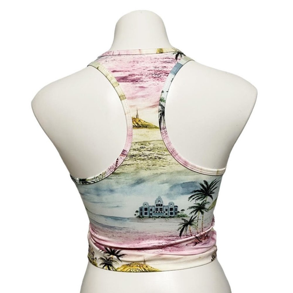 Wildfox Medium Gia Hotel Cali Cropped Racerback Athletic Tank in Hotel H… - Picture 4 of 6
